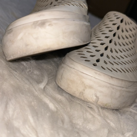 VANS UltraCush Classic Slip-On DX - Havana Perforated White Leather, Size 8 - Picture 7 of 15